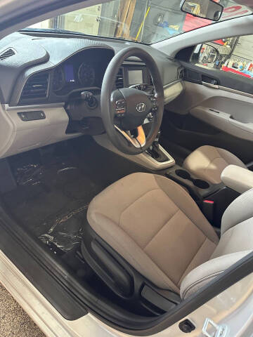 2019 Hyundai Elantra