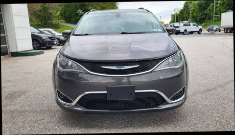 2018 Chrysler Pacifica Touring L