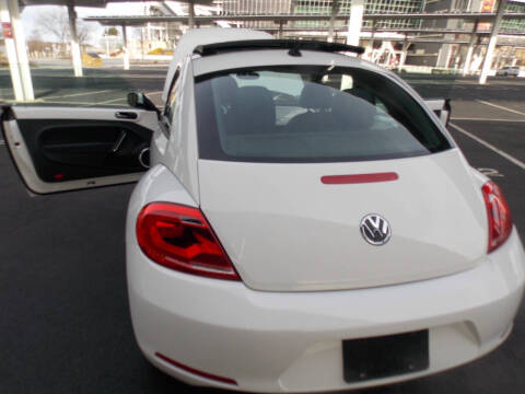 2012 Volkswagen Beetle 2.5L PZEV
