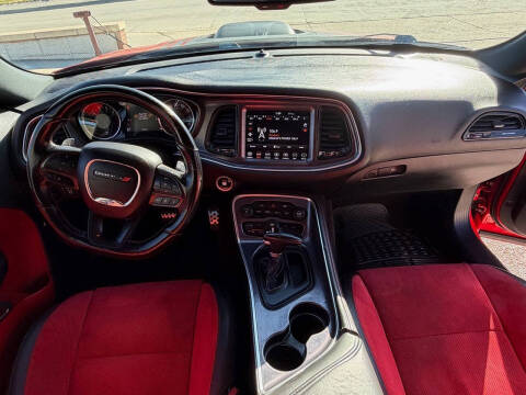 2018 Dodge Challenger R/T Plus Shaker