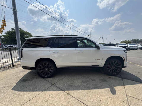 2025 Cadillac Escalade-V