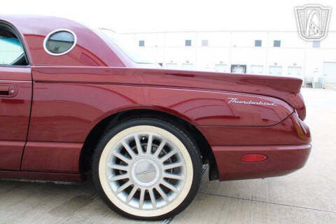 2004 Ford Thunderbird Deluxe