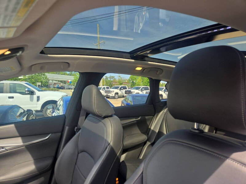 2025 Infiniti QX50 Luxe