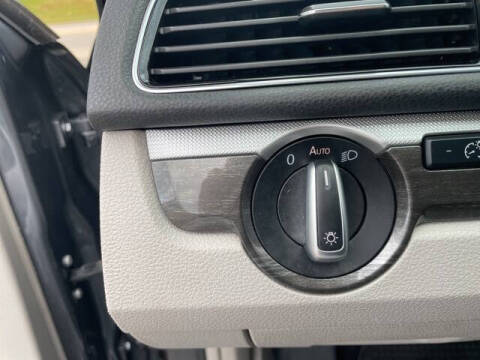 2017 Volkswagen Passat 1.8T SE