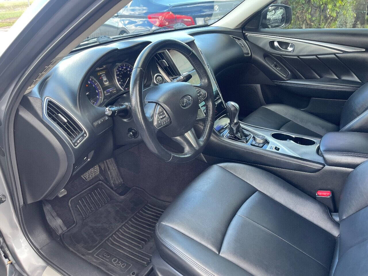 2016 INFINITI Q50 Sedan - $16,900