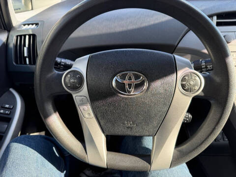 2012 Toyota Prius Plug-in Hybrid