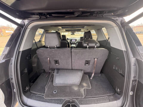 2017 GMC Acadia SLT-1