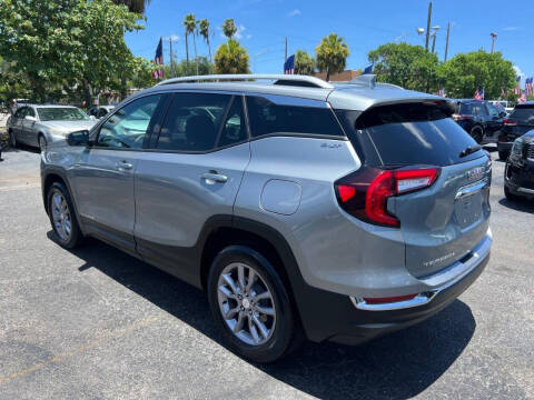 2024 GMC Terrain SLT