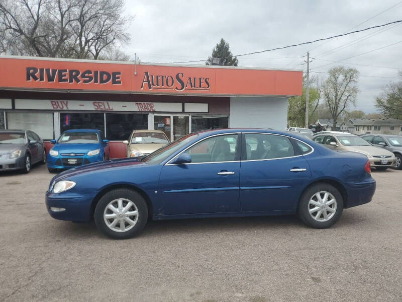 2006 Buick LaCrosse for sale at RIVERSIDE AUTO SALES in Sioux City IA