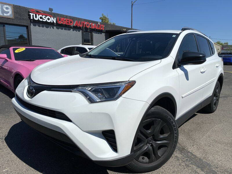 Tucson или rav4