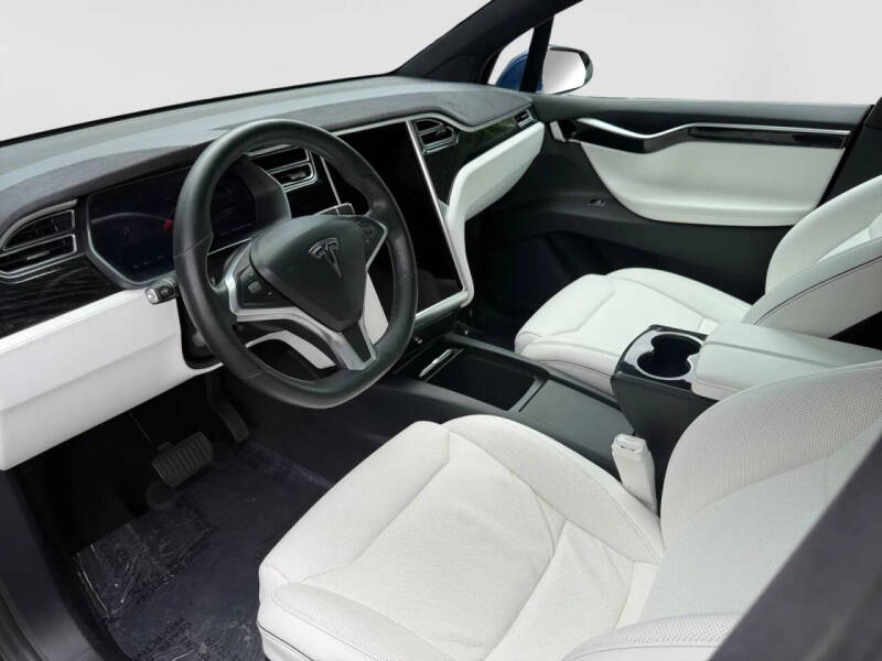 2017 Tesla Model X