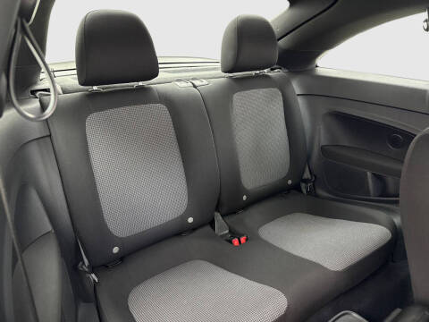 2018 Volkswagen Beetle 2.0T S