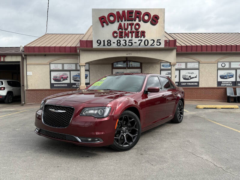 2019 Chrysler 300 S's photo