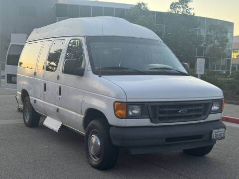 2003 Ford E-Series E-250