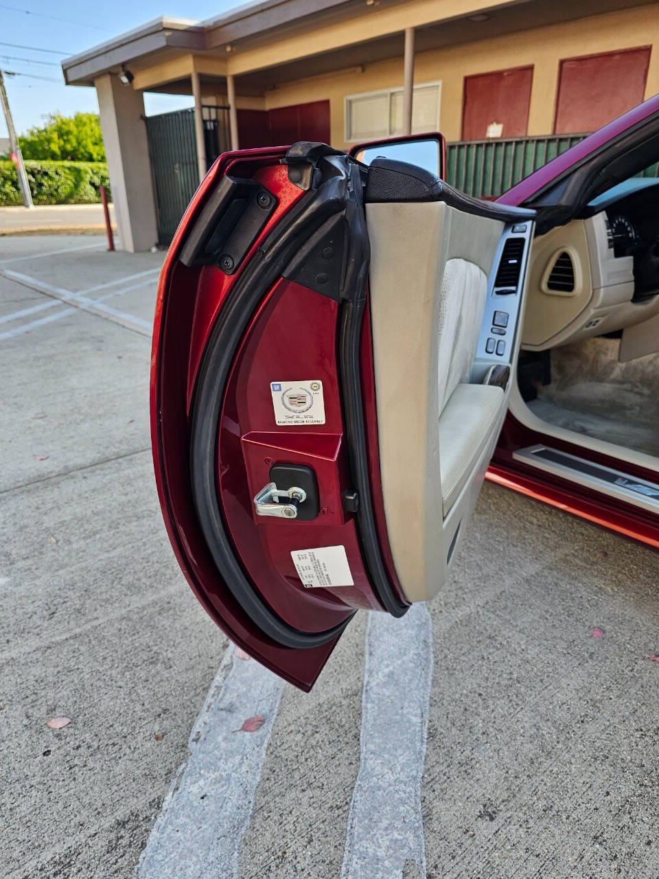2006 Cadillac XLR-V 38