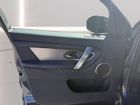 2025 Land Rover Discovery Sport P250 Dynamic SE