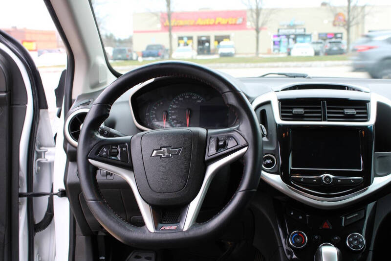 2018 Chevrolet Sonic LT Auto