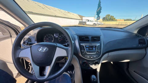 2017 Hyundai Accent SE