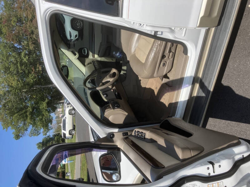 2005 Ford Explorer Eddie Bauer