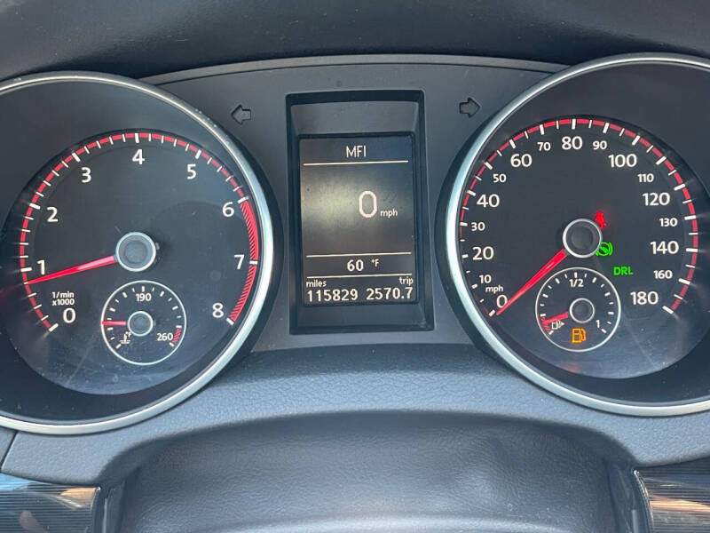 2011 Volkswagen GTI Autobahn PZEV