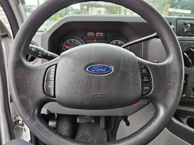 2011 Ford E-150