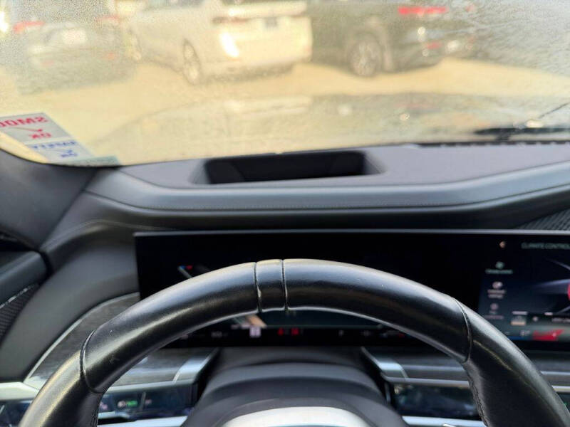 2024 BMW 7 Series 740i