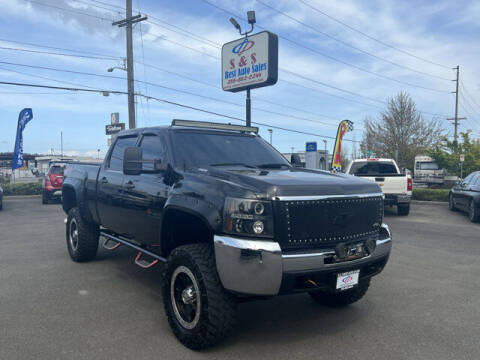 2007 Chevrolet Silverado 2500HD for sale at S&S Best Auto Sales LLC in Auburn WA
