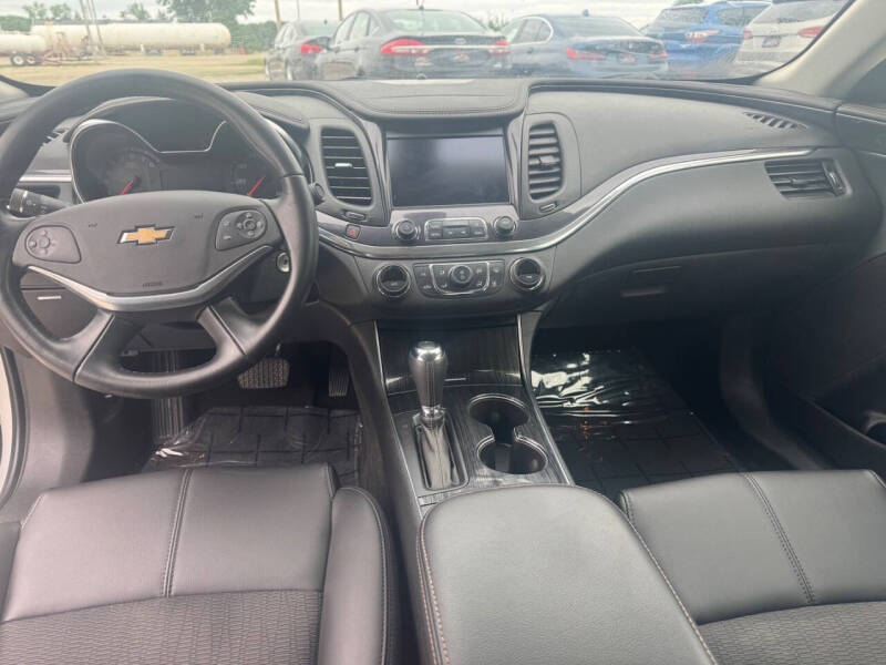 2017 Chevrolet Impala LT