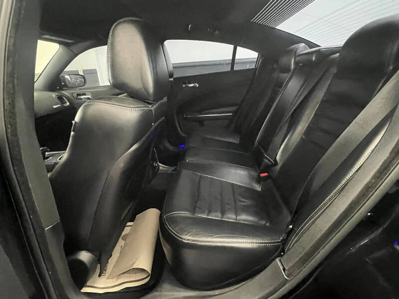 2012 Dodge Charger SXT Plus