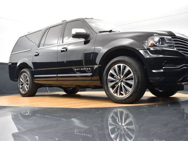 2017 Lincoln Navigator L Select