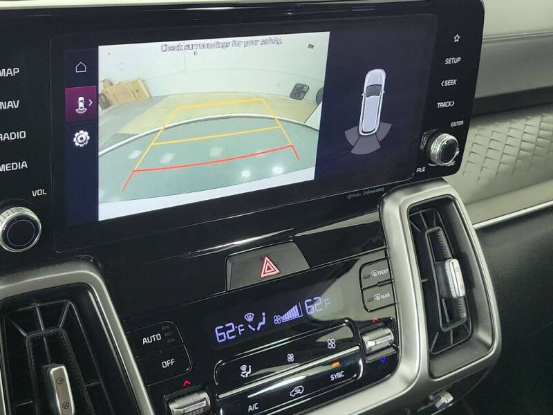 2022 Kia Sorento S