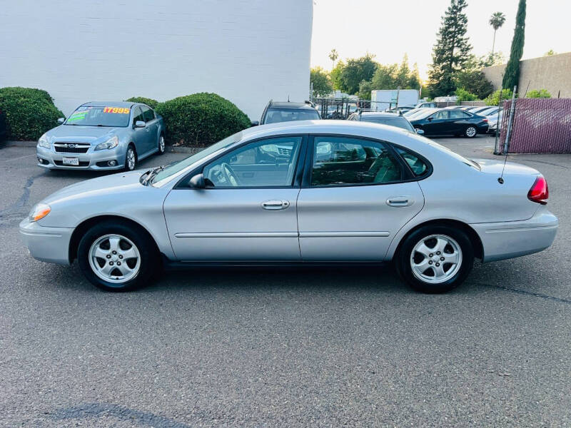 2007 Ford Taurus SE