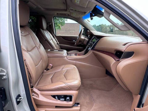 2015 Cadillac Escalade Platinum