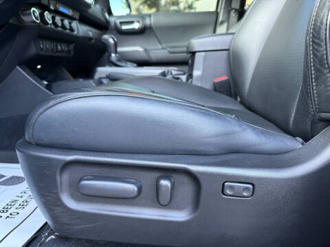 2021 Toyota Tacoma TRD Off-Road