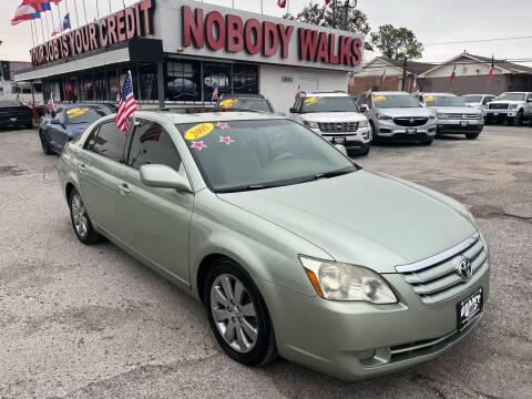 2005 Toyota Avalon for sale at Giant Auto Mart in Houston TX