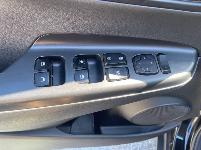 2020 Hyundai Kona SE