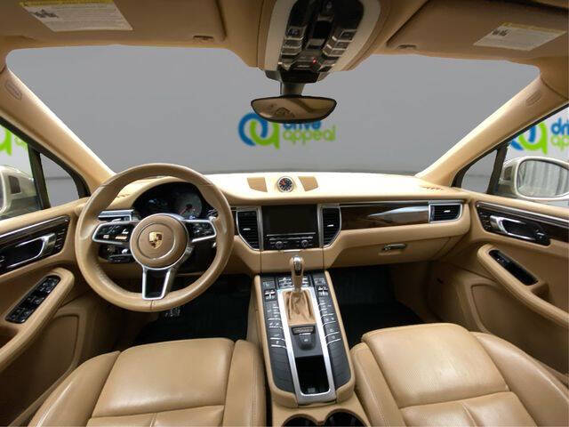2016 Porsche Macan S