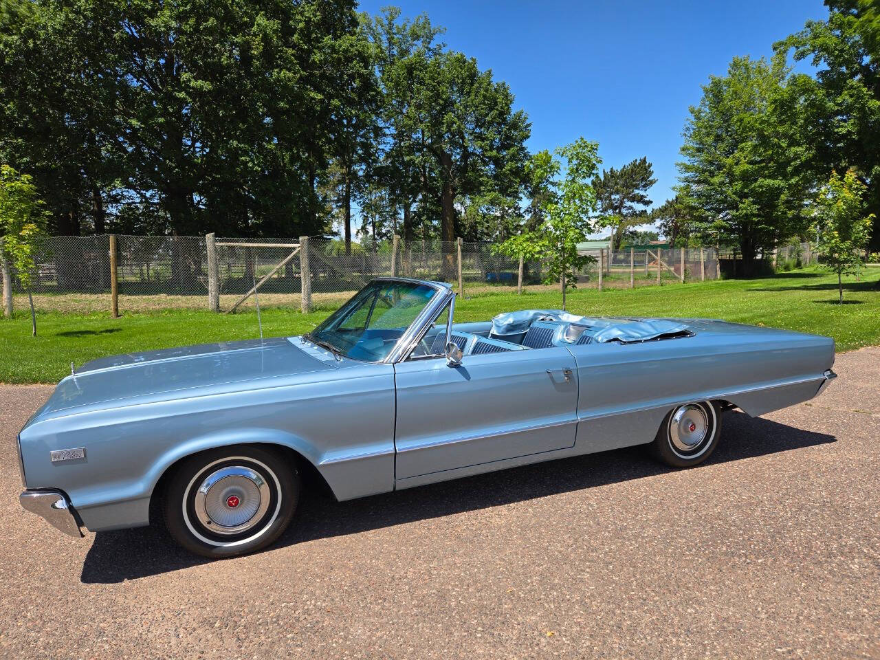 1965 Dodge Polara 1