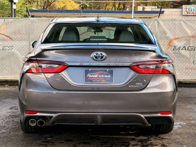 2023 Toyota Camry Hybrid