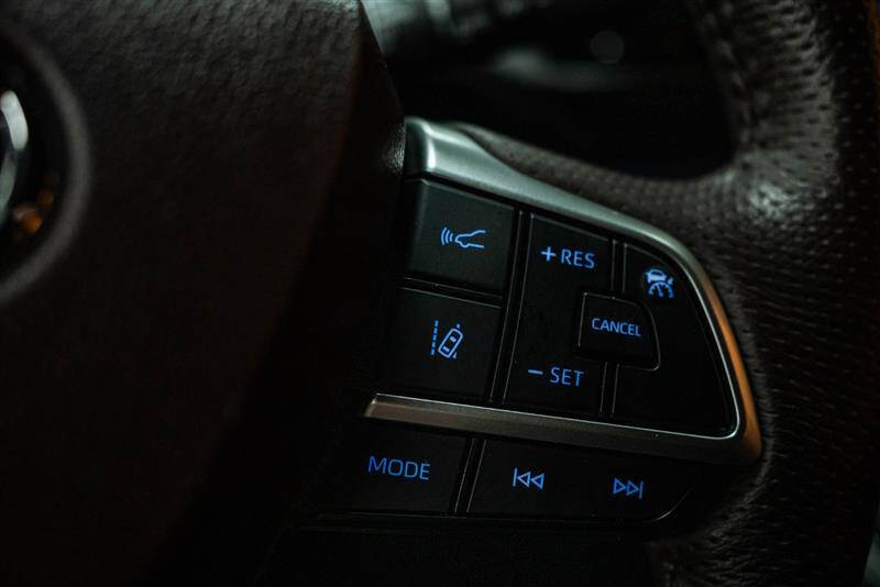 2023 Toyota Sienna Platinum 7-Passenger