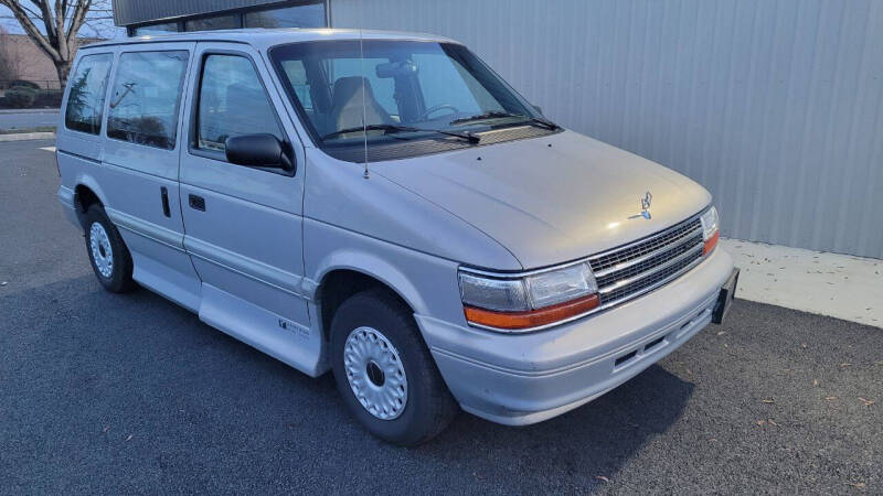 1994 Plymouth Voyager