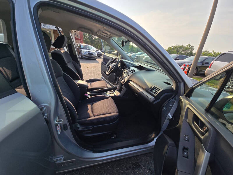 2015 Subaru Forester 2.5i