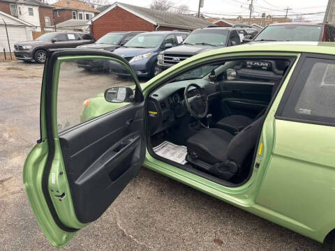 2010 Hyundai Accent Blue