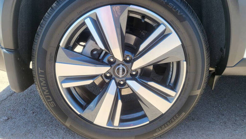 2023 Nissan Rogue Platinum