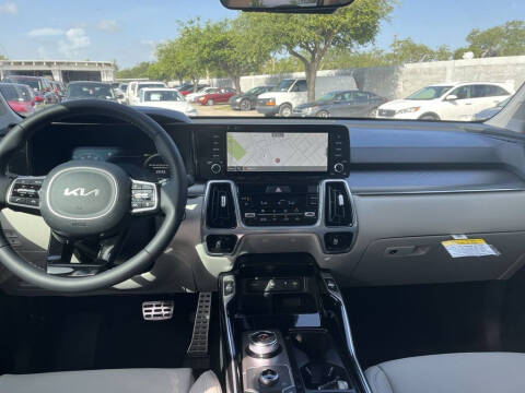 2023 Kia Sorento Plug-In Hybrid SX Prestige