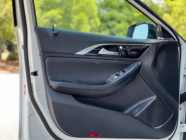 InfinitiQX3010