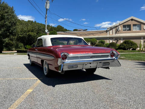 1961 Oldsmobile Starfire