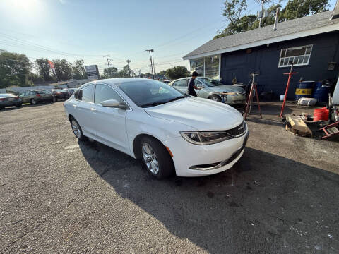 2015 Chrysler 200 C
