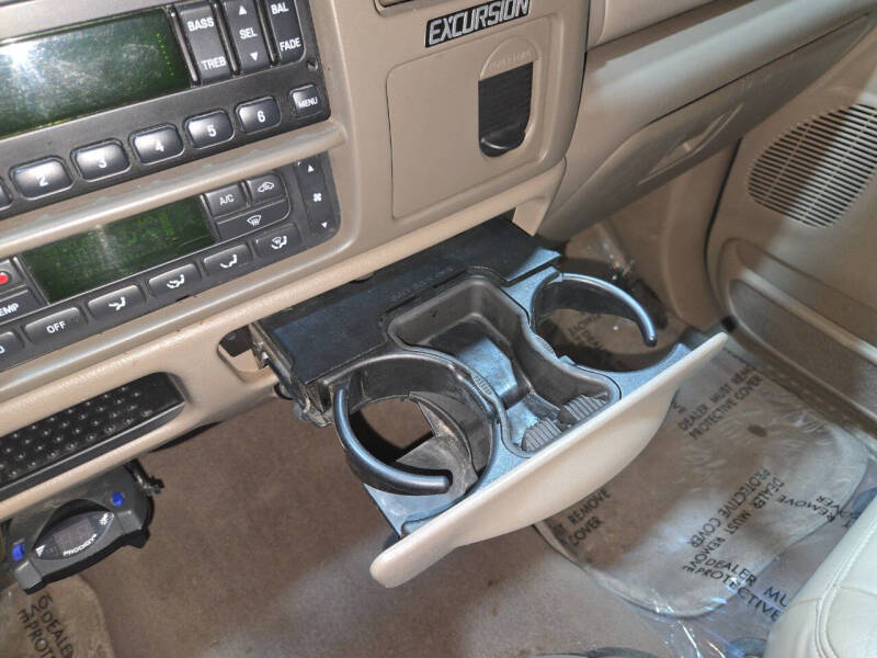 2004 Ford Excursion Limited