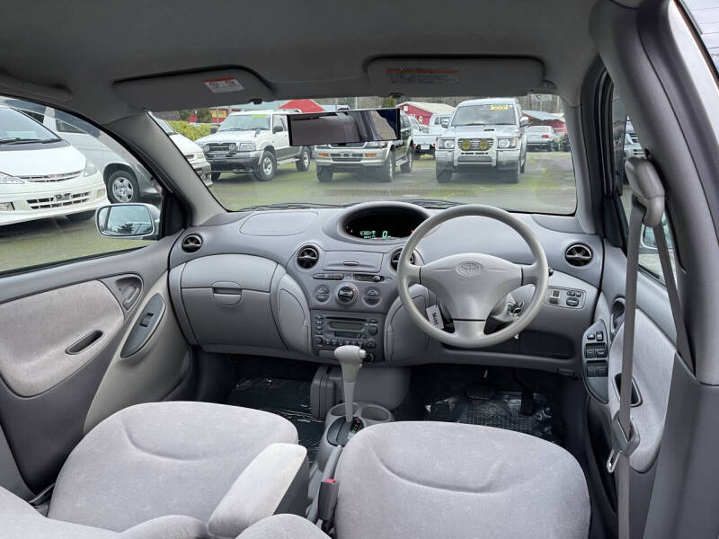 2000 Toyota Platz Echo